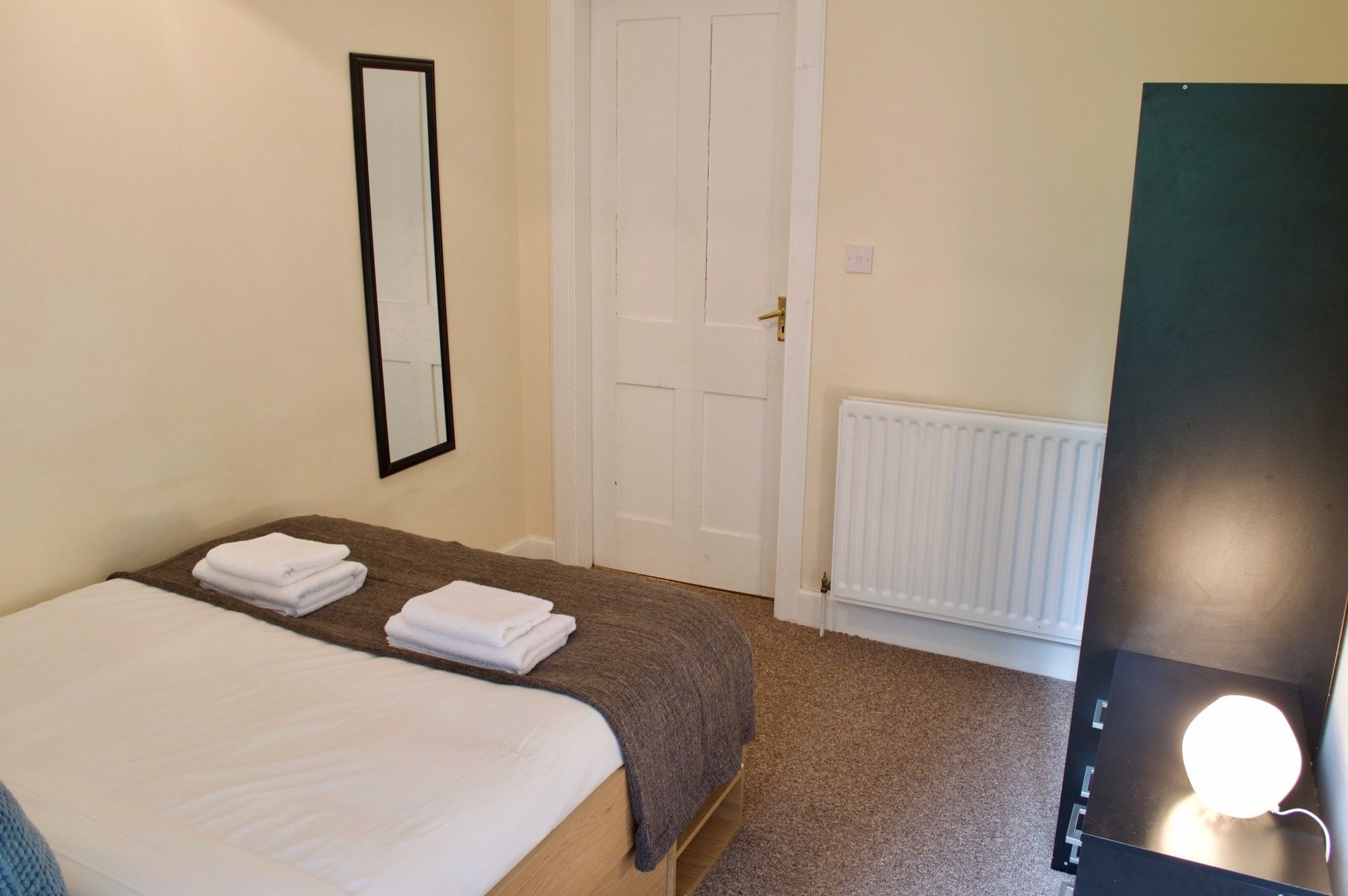 3 Bedroom Apartment Accommodates 8 Edynburg Zewnętrze zdjęcie